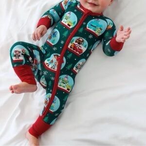 Little sleepies Pixar Christmas 12-18 month zippie